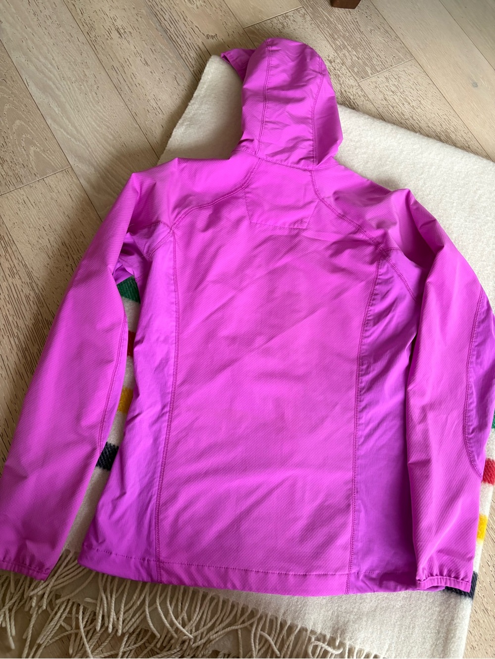 Columbia Women's Vivid Magenta Hooded Softshell Jacket - Picture 3 of 3